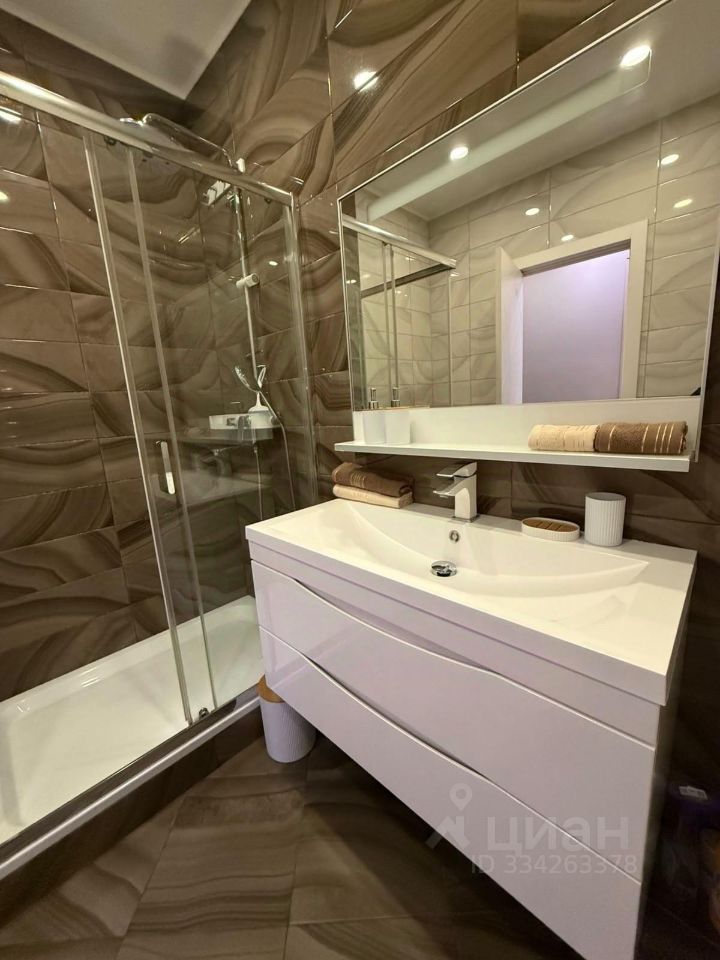 m. Ulitsa 1905 goda: Apartment, 2-rooms