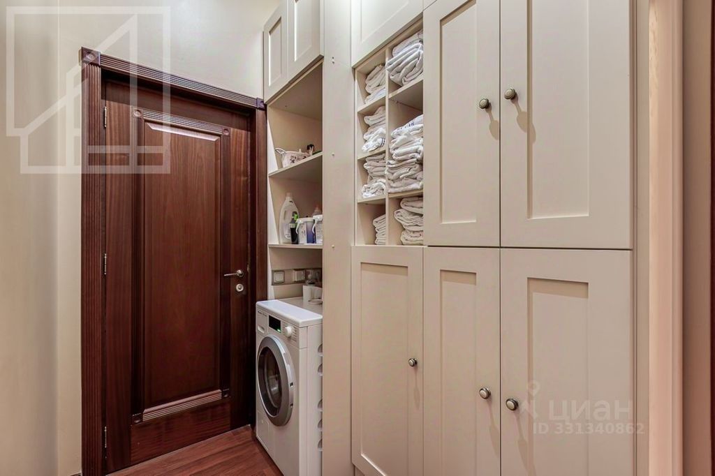 m. Mayakovskaya: Apartment, 3-rooms