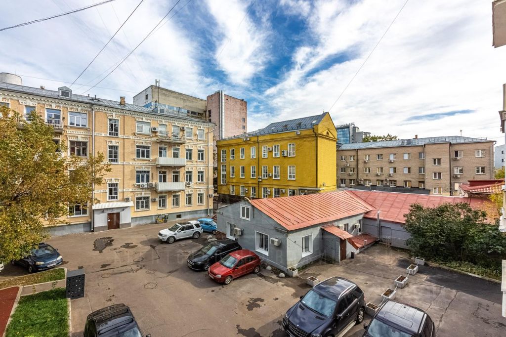 m. Park kultury: Apartment, 4-rooms