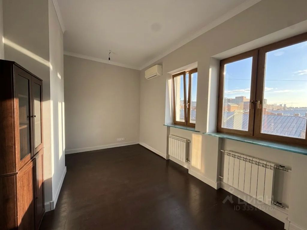m. Shabolovskaya: Apartment, 1-rooms
