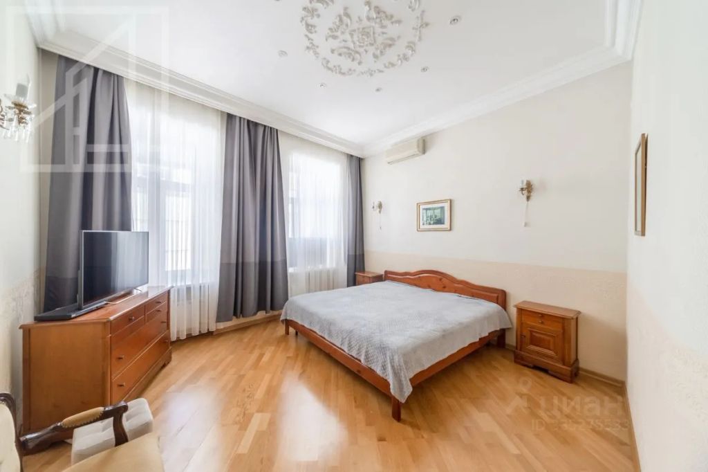 m. Chekhovskaya: Apartment, 3-rooms