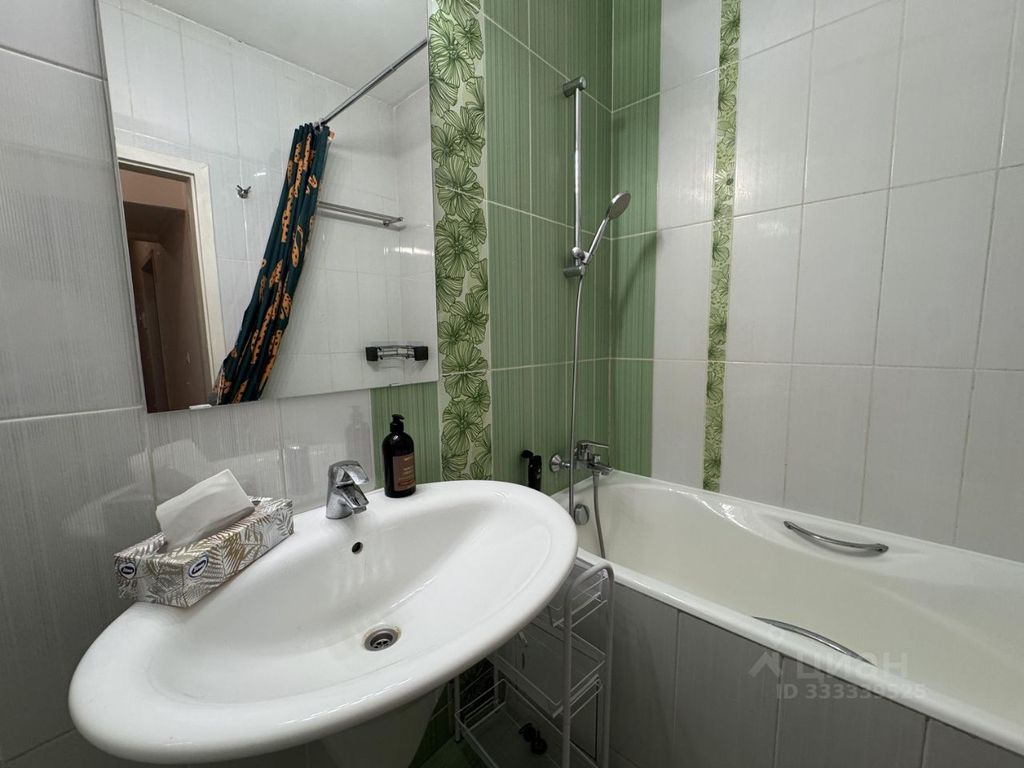 m. Smolenskaya: Apartment, 2-rooms