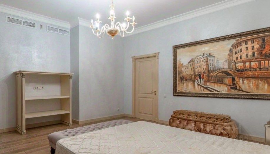 m. Mayakovskaya: Apartment, 4-rooms
