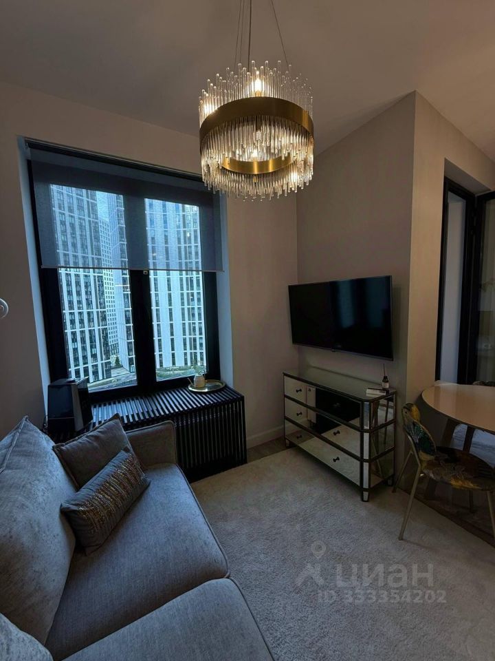 m. Fili: Apartment, studio
