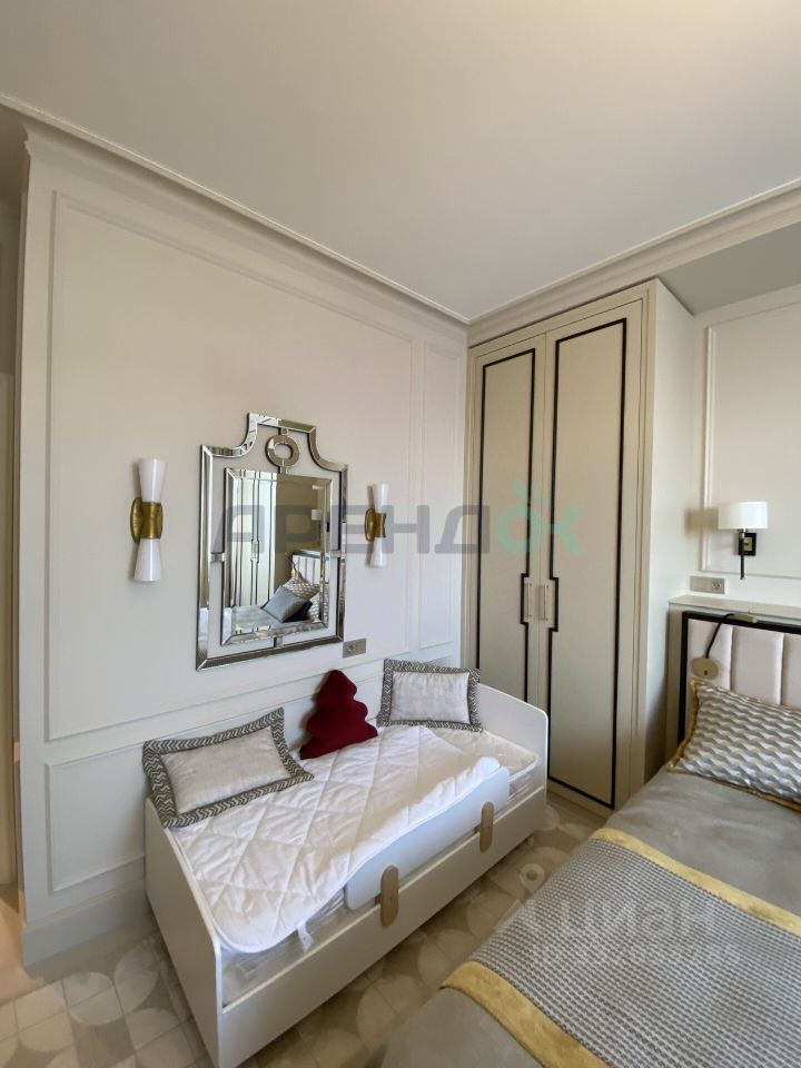 m. Michurinsky prospekt: Apartment, 3-rooms
