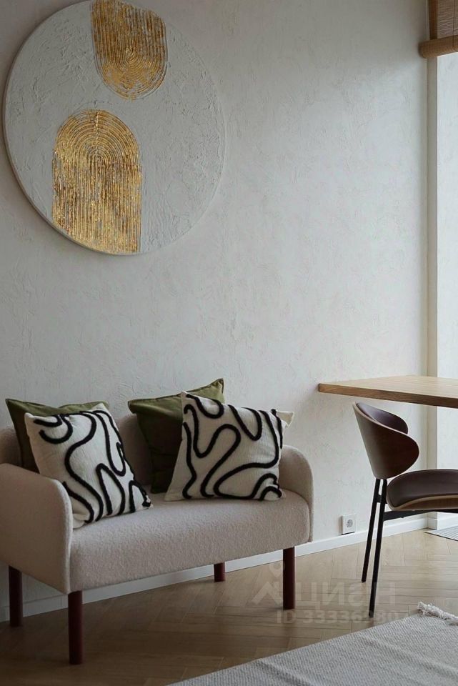 m. Maryina Roscha: Apartment, studio
