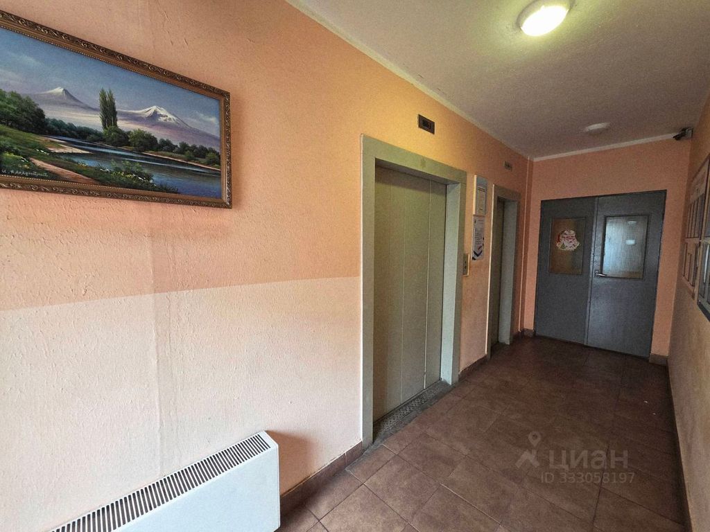 m. Pervomayskaya: Apartment, 2-rooms