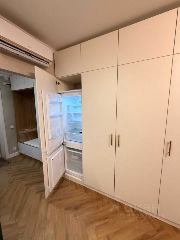 m. Park Pobedy: Apartment, studio