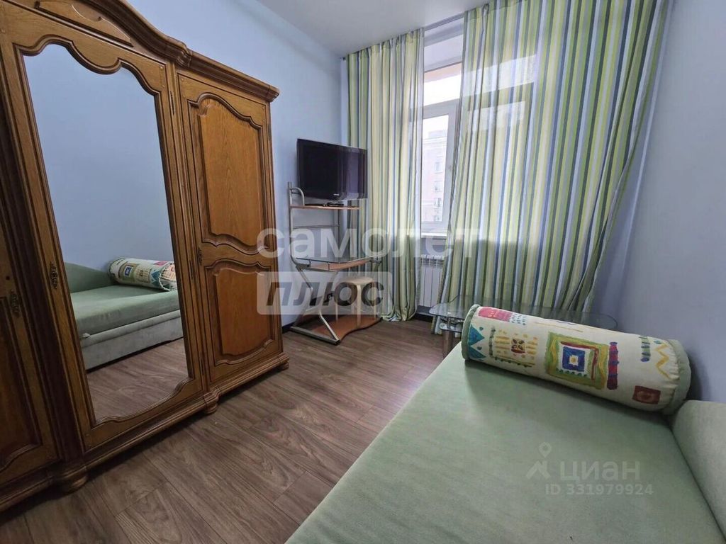 m. Serp i Molot: Apartment, 2-rooms