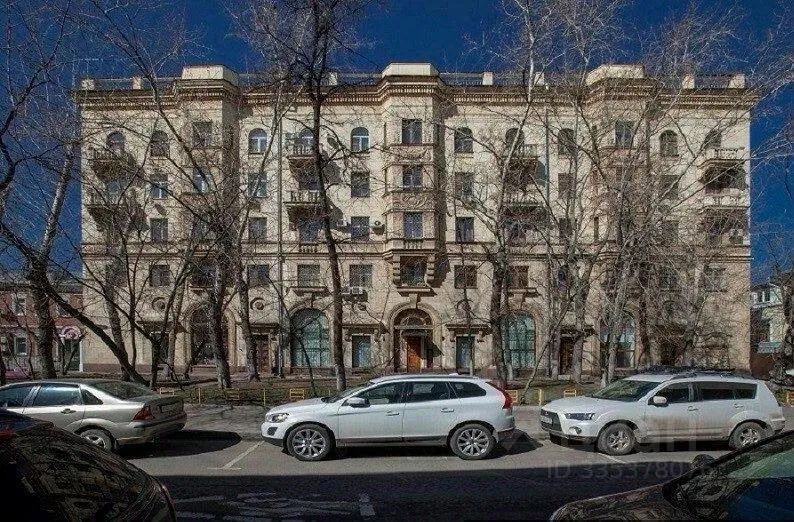 m. Barrikadnaya: Apartment, 2-rooms