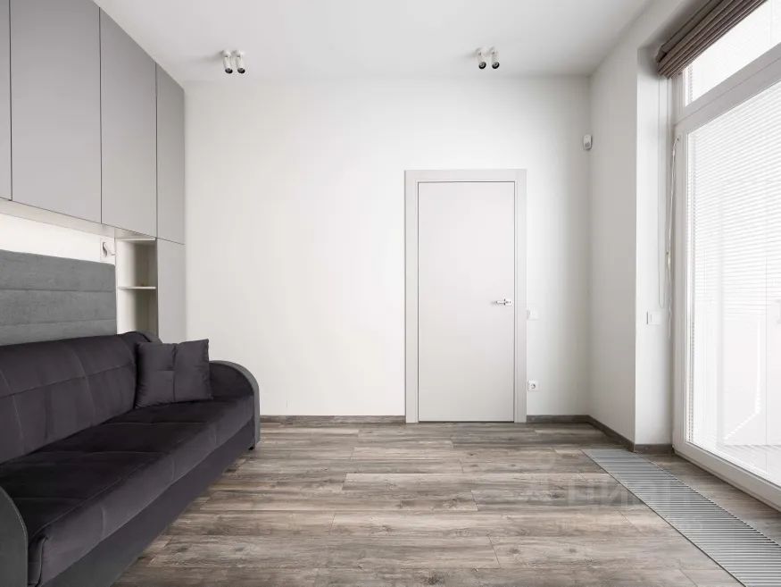 m. Kuzminki: Apartment, 2-rooms