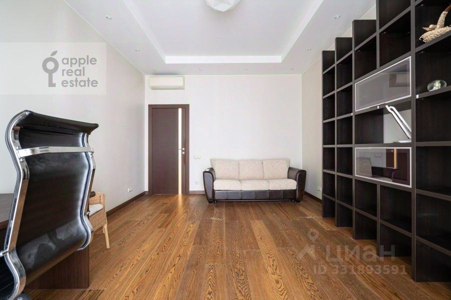 m. Chkalovskaya: Apartment, 3-rooms
