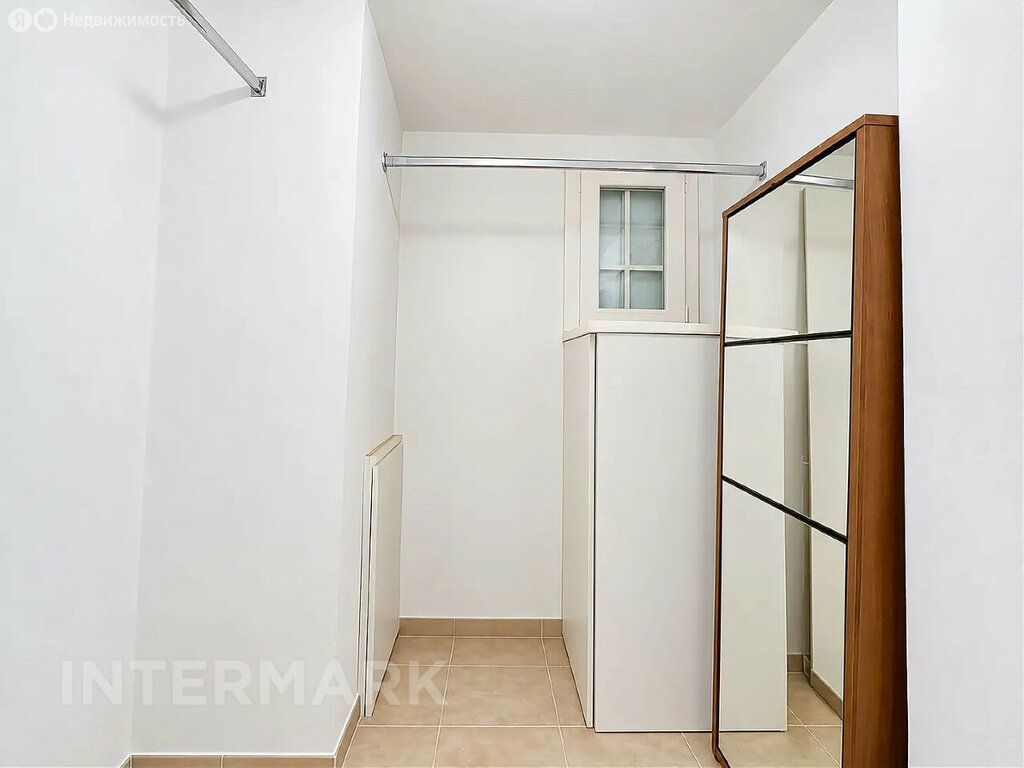 m. Barrikadnaya: Apartment, 2-rooms