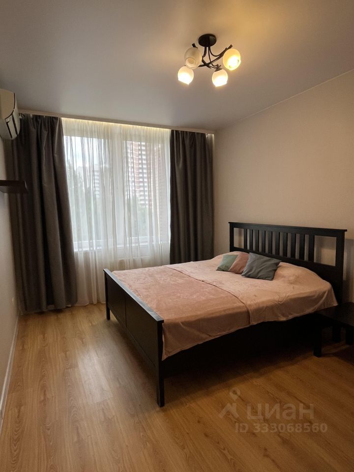 m. Prospekt Vernadskogo: Apartment, 2-rooms