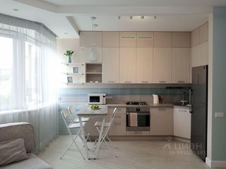 m. Saltykovskaya: Apartment, 3-rooms