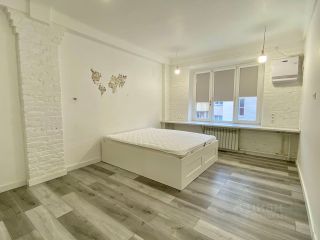 m. Shabolovskaya: Apartment, 2-rooms