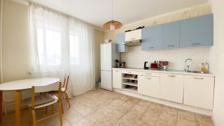 m. Universitet druzhby narodov: Apartment, 1-rooms