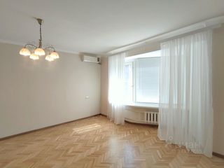 m. Smolenskaya: Apartment, 1-rooms