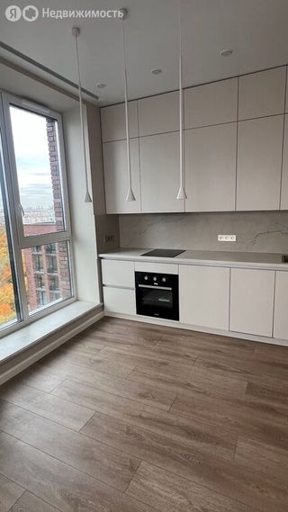 m. Kalitniki: Apartment, studio