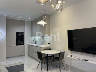 m. ZIL: Apartment, 2-rooms