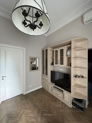 m. Mayakovskaya: Apartment, 2-rooms