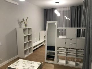 m. Verkhnie Kotly: Apartment, 2-rooms