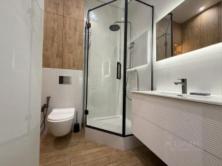 m. ZIL: Apartment, 2-rooms