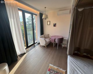 m. Botanichesky sad: Apartment, studio