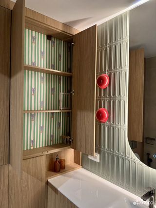 m. Maryina Roscha: Apartment, studio