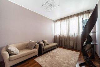 m. Smolenskaya: Apartment, 3-rooms