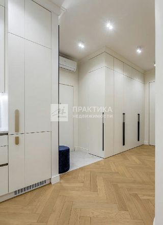 m. Ulitsa 1905 goda: Apartment, 3-rooms