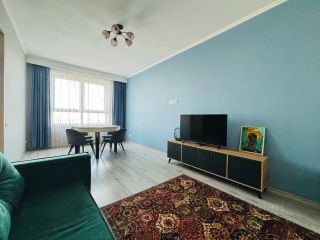 m. Lukhmanovskaya: Apartment, 2-rooms
