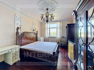 m. Lomonosovsky prospekt: Apartment, 2-rooms