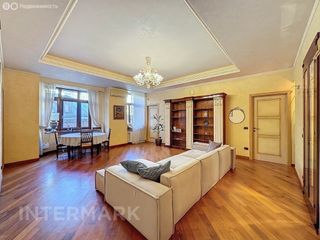 m. Tsvetnoy bulvar: Apartment, 3-rooms