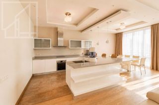 m. Chkalovskaya: Apartment, 3-rooms