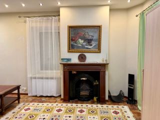 m. Borovitskaya: Apartment, 2-rooms
