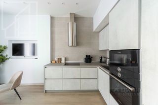 m. Ulitsa 1905 goda: Apartment, 2-rooms