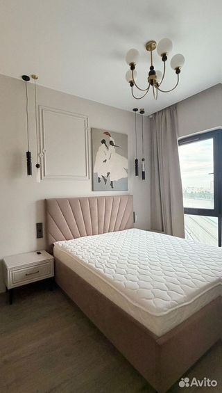 m. ZIL: Apartment, 2-rooms