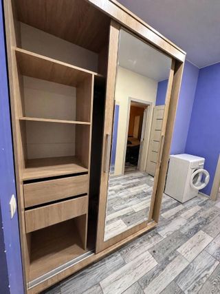 m. Lukhmanovskaya: Apartment, 1-rooms
