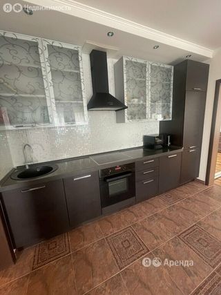 m. Verkhnie Kotly: Apartment, 2-rooms