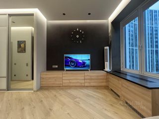 m. Shelepikha: Apartment, studio