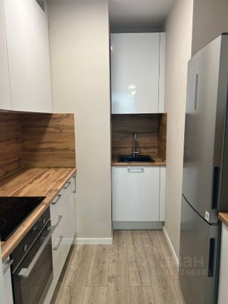 m. Strogino: Apartment, studio
