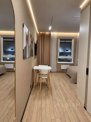 m. Dubrovka: Apartment, studio