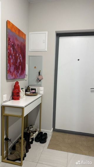 m. ZIL: Apartment, 1-rooms
