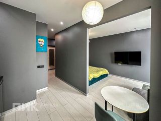 m. Lukhmanovskaya: Apartment, 1-rooms