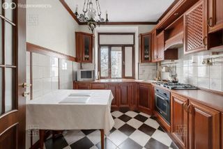 m. Barrikadnaya: Apartment, 2-rooms