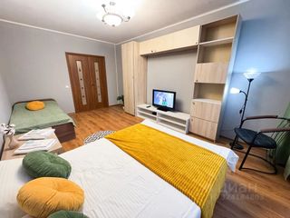 m. Levoberezhnaya: Apartment, 2-rooms
