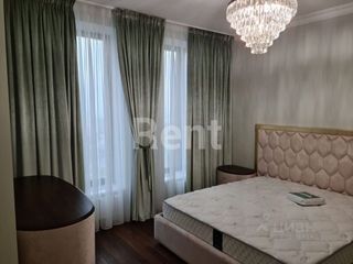 m. Molodezhnaya: Apartment, 3-rooms
