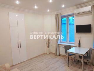 m. Mayakovskaya: Apartment, 2-rooms