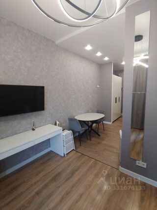 m. Moskva Tovarnaya: Apartment, studio